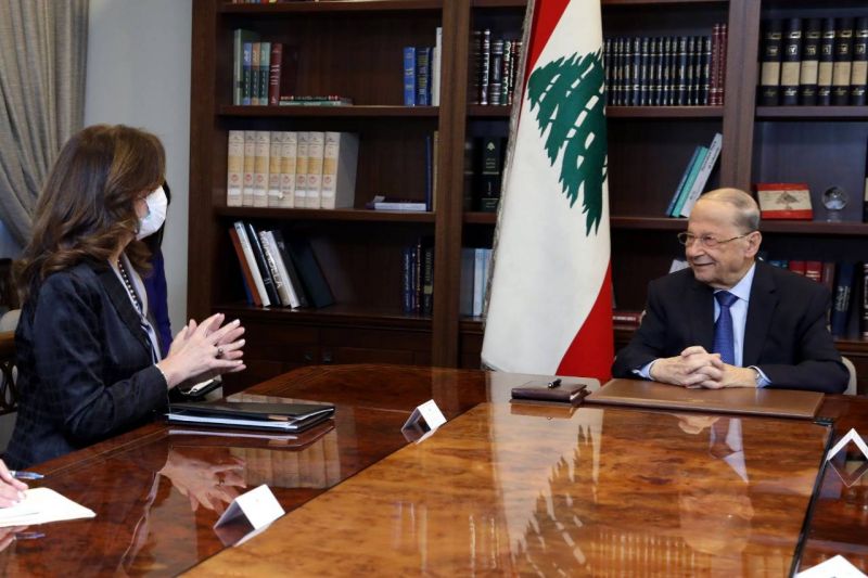Aoun reçoit l'ambassadrice US à Baabda
