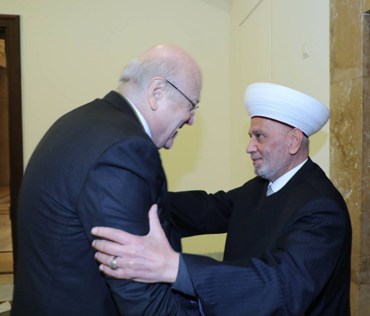 Mikati et Siniora prêts pour la bataille