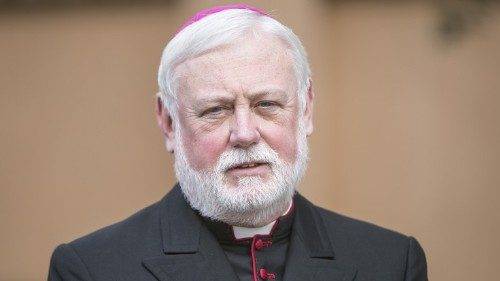 L’archevêque Gallagher, numéro trois du Vatican, chez Aoun et Berry mardi