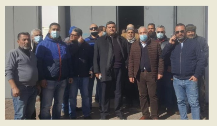 Tripoli workers protest Sayrafa exchange rate with bank sit-ins Tripoli workers protest Sayrafa exchange rate with bank sit-ins
