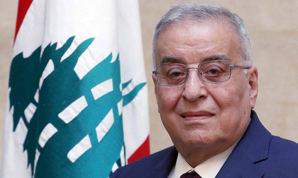 Cash-strapped Lebanon tells diplomats to find donors to fund embassies