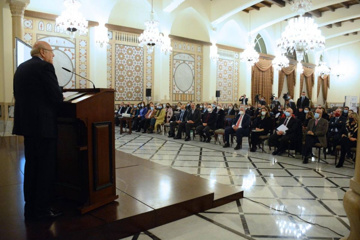 Mikati : L'Etat libanais ne peut plus faire face seul au 