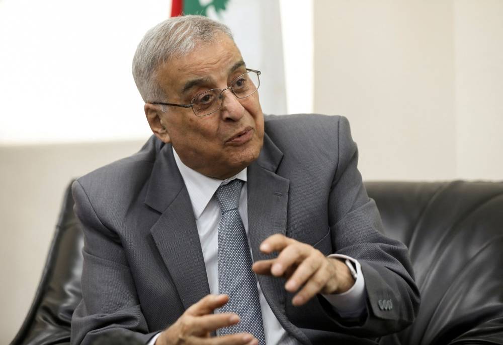 Bou Habib : Je ne vais pas au Koweït pour remettre les armes du Hezbollah mais pour dialoguer