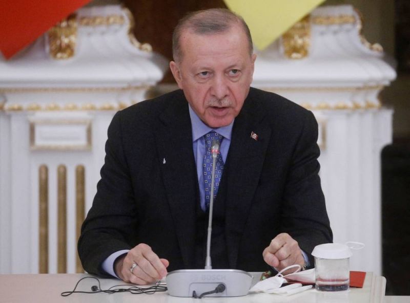 Erdogan propose d'accueillir des pourparlers Ukraine-Russie, en parallèle d'efforts européens