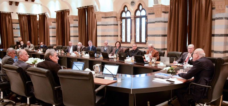 Nouvelle réunion du Conseil consacrée à l'étude de l'avant-projet de budget