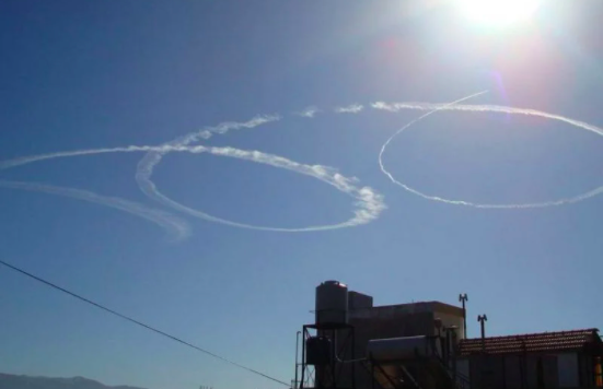 Loud explosion heard over Kesrouan caused by Israeli jet breaking sound barrier
