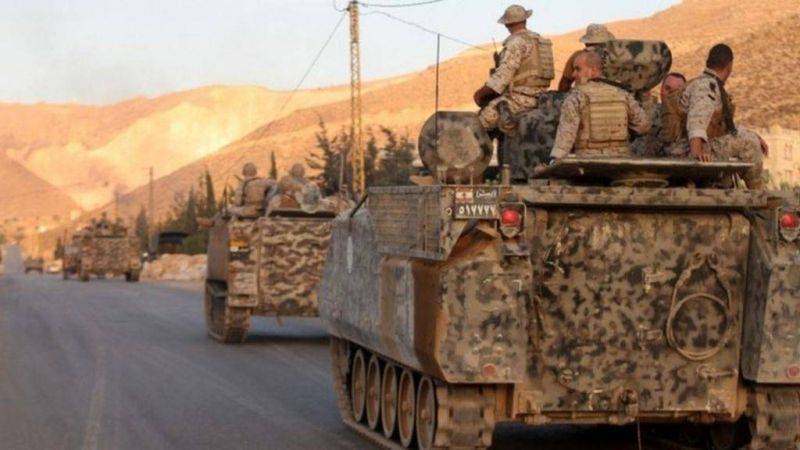 Clashes break out between the Lebanese Army and thieves on the border with Syria