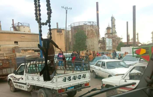 Demonstrators block the Tripoli-Deir Ammar highway to protest electricity cuts