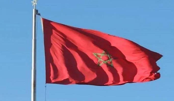 Un an de prison ferme pour un professeur jugé pour 