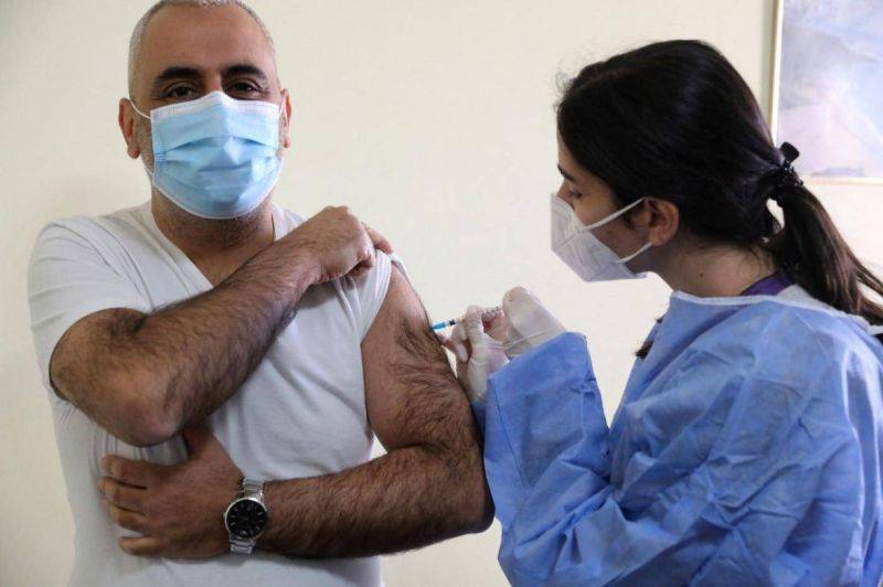 Dix-sept décès et près de 6.000 nouvelles contaminations en 24h