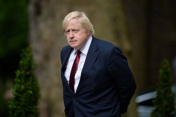 Johnson affirme que la Russie prépare 