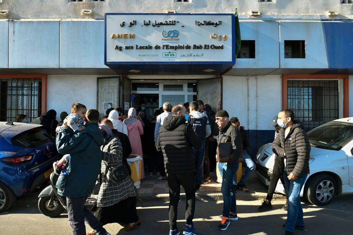 État, opposition, société et YouTube en Algérie