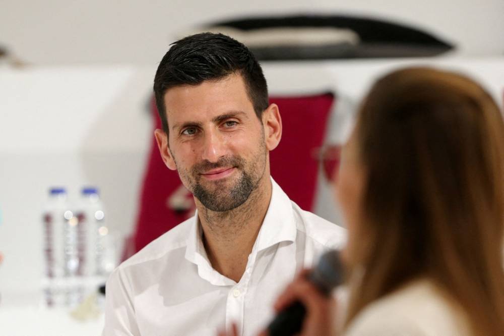 À Dubaï, Djokovic se 