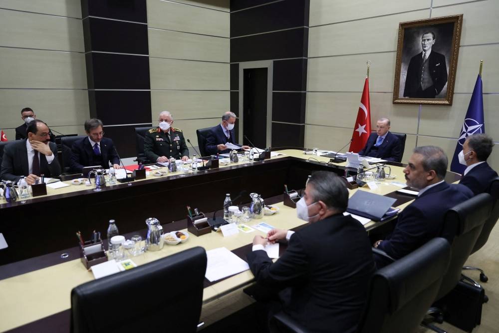 La Turquie exhorte la Russie à mettre fin à l'opération militaire en Ukraine