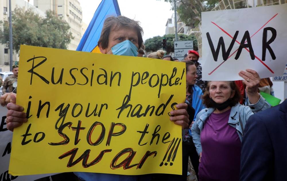 Des responsables libanais réagissent à l'invasion russe de l'Ukraine