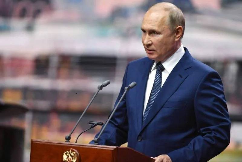 Poutine dit ne pas prévoir de décréter la loi martiale en Russie