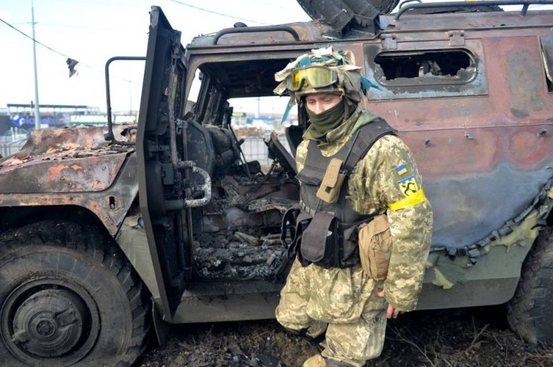 Au moins 11 morts dans des bombardements russes à Kharkiv, deuxième ville d'Ukraine