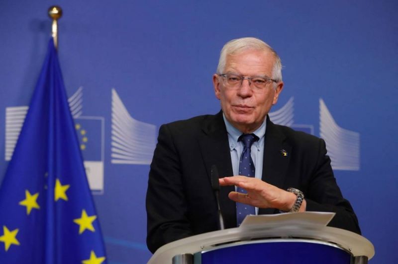 Accord politique des 27 pour bloquer les transactions de la Banque centrale russe, annonce Borrell