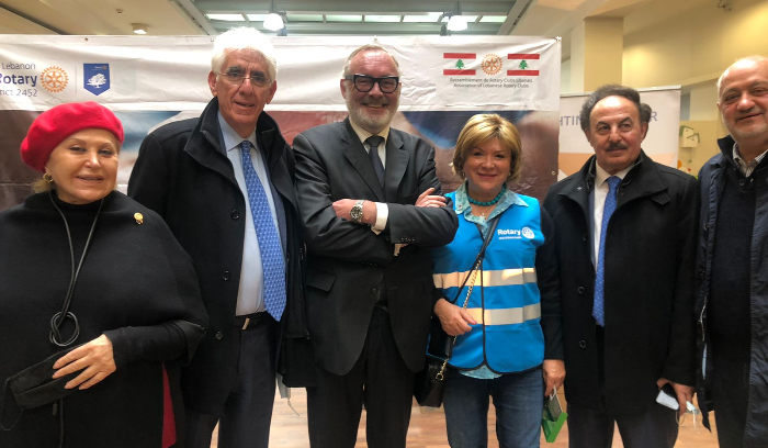 Rotary Club Beirut Cedars a procédé à la distribution de 11 tonnes de lait pour enfants