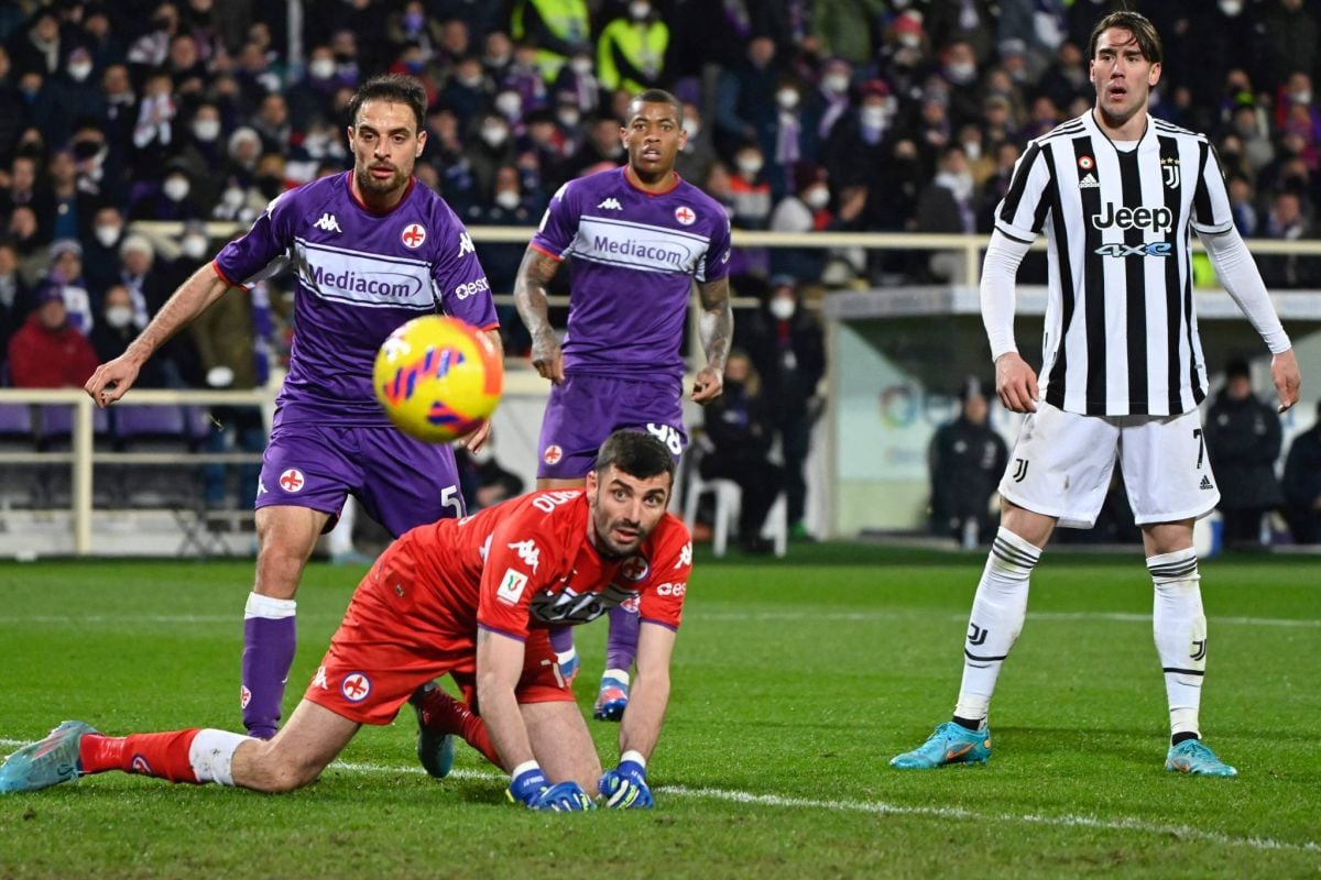 Derby à Manchester, duel de coleaders en Italie
