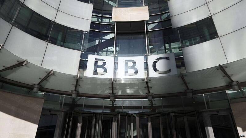 La BBC suspend le travail de ses journalistes en Russie