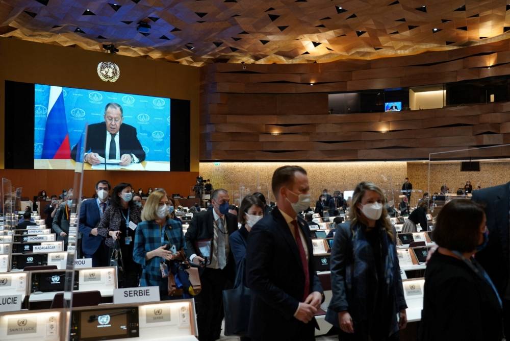 Lavrov accuse l'Occident de penser 