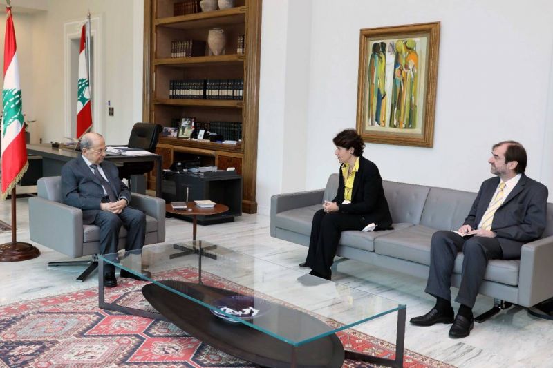 Aoun s'entretient avec Grillo du financement franco-saoudien de projets humanitaires au Liban
