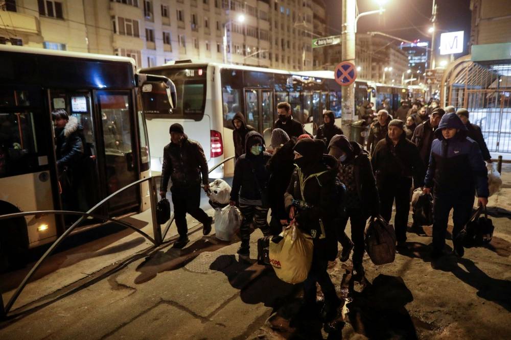 Kiev refuse les couloirs humanitaires vers la Biélorussie et la Russie proposés par Moscou