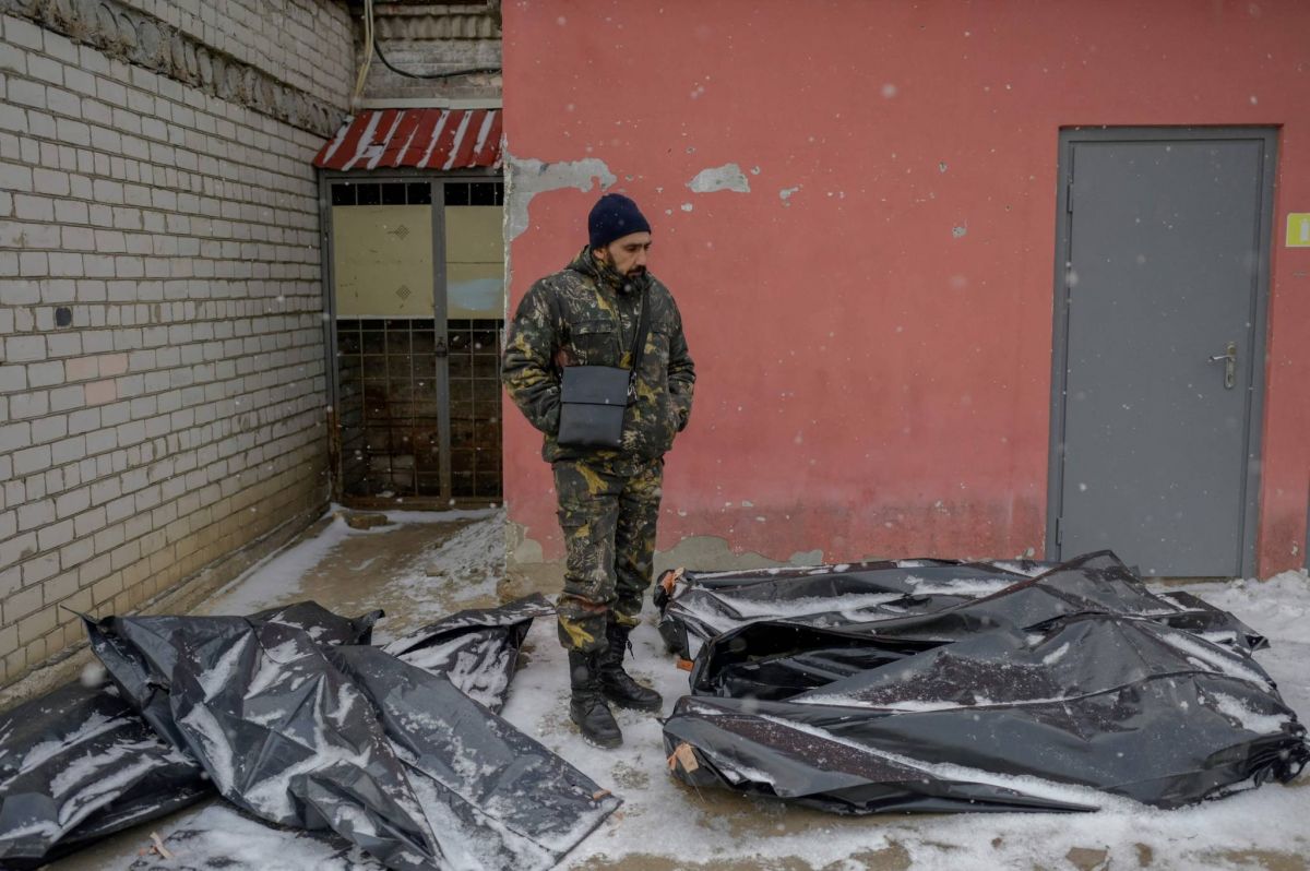 Plusieurs hôpitaux touchés par des bombardements à Mykolaïv