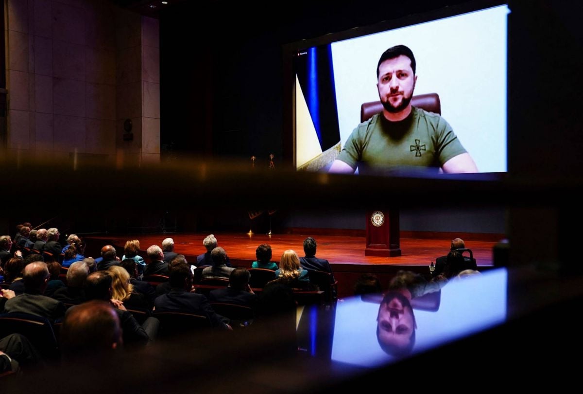 Devant le Congrès américain, Zelensky fait un parallèle entre la guerre en Ukraine et le 11-Septembre Devant le Congrès américain, Zelensky fait un parallèle entre la guerre en Ukraine et le 11-Septembre