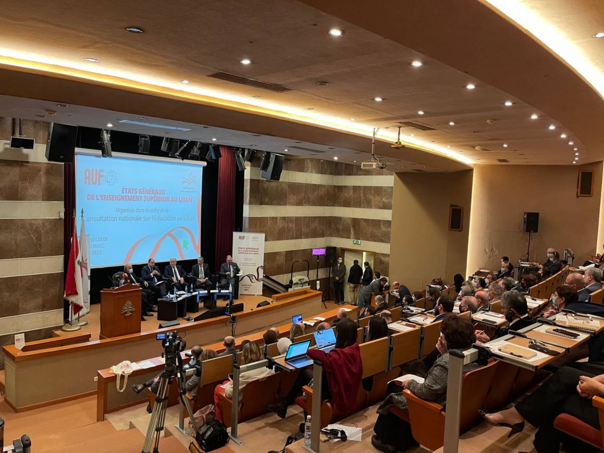 Au chevet de l’enseignement supérieur au Liban : réflexions et pistes de réformes Au chevet de l’enseignement supérieur au Liban : réflexions et pistes de réformes