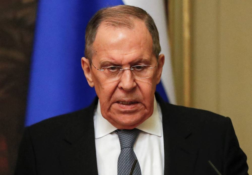 Appel entre Lavrov et le n°2 du Vatican, prêt à 