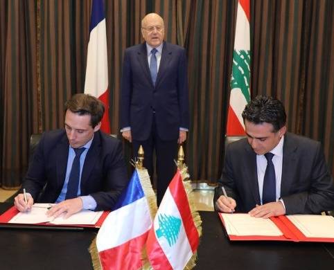 La France offre 50 bus au Liban