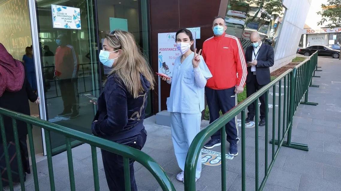 Neuf décès et moins de 1.000 contaminations au cours des dernières 24h