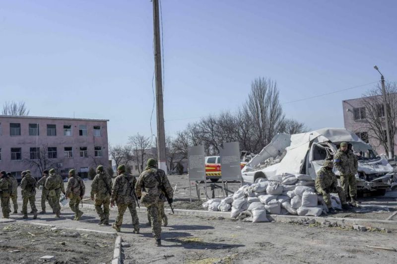 Des dizaines de morts dans le bombardement d'un site militaire à Mykolaïv