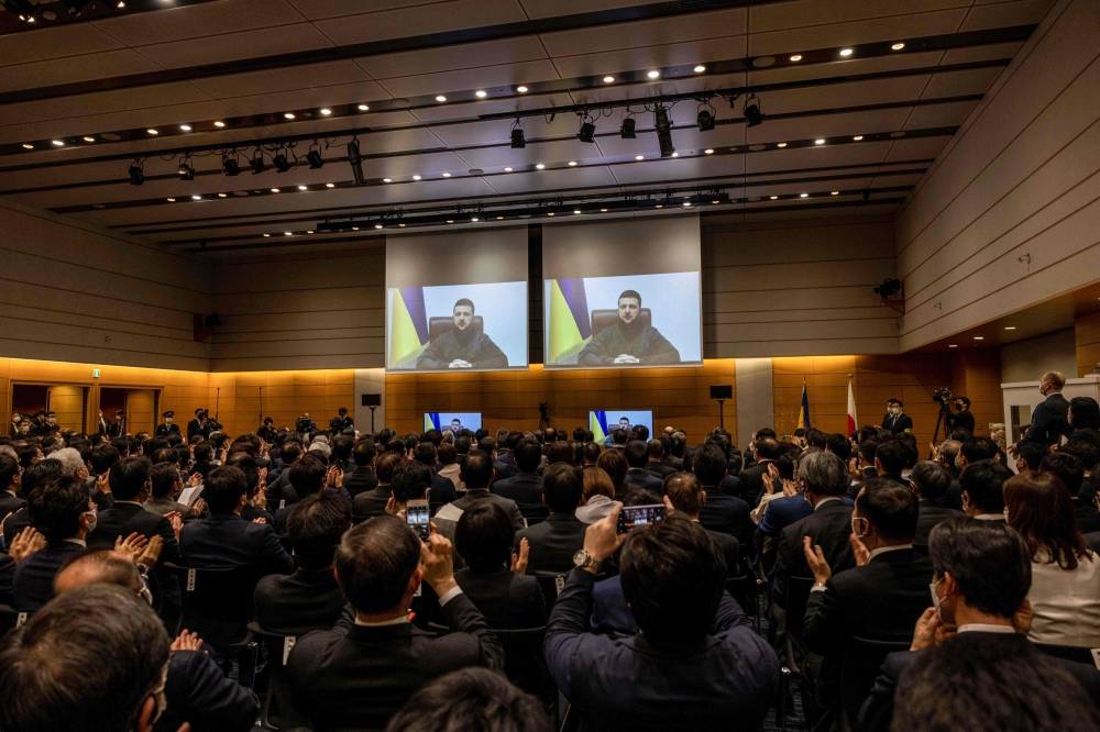 Devant le Parlement japonais, Zelensky appelle à de profondes réformes de l'ONU