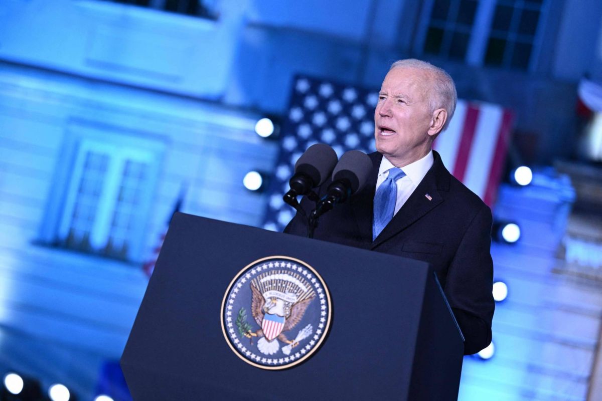 Biden avertit la Russie qu'elle ne doit pas 