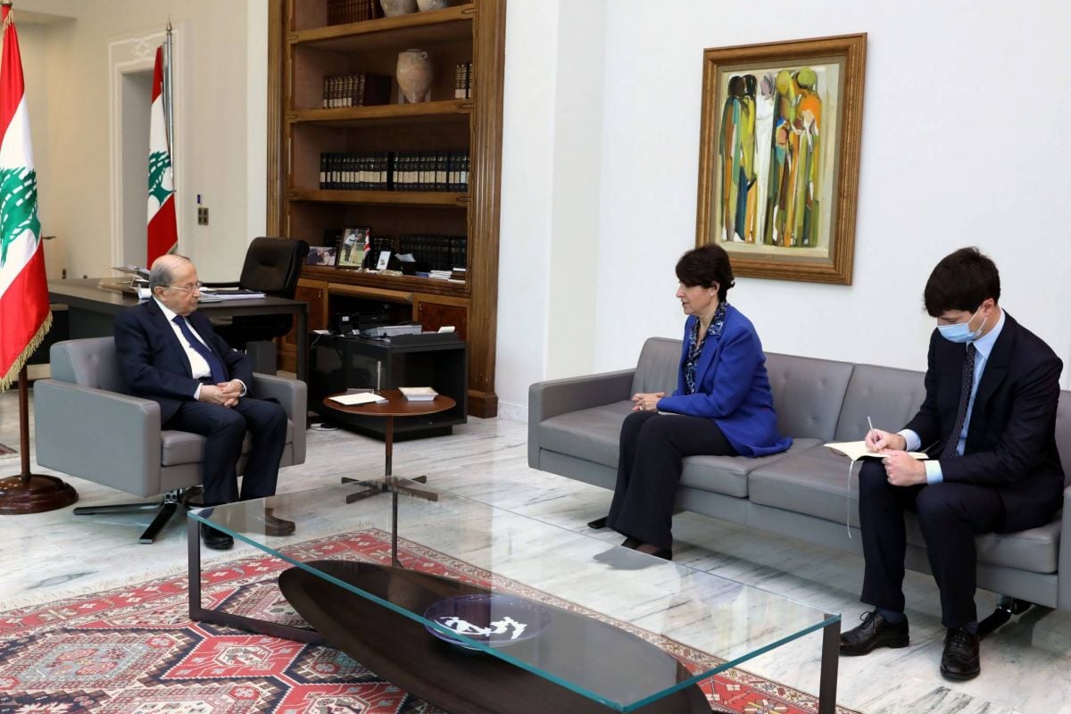 Aoun évoque avec l'ambassadrice de France les efforts de Paris et du Golfe pour aider le Liban