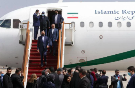 After hints at Saudi rapprochement, Iran’s Foreign Minister arrives in Beirut