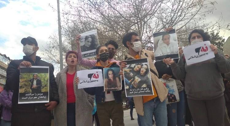 Trois ressortissants iraniens menacés d’expulsion de Turquie pour leur participation à une manifestation
