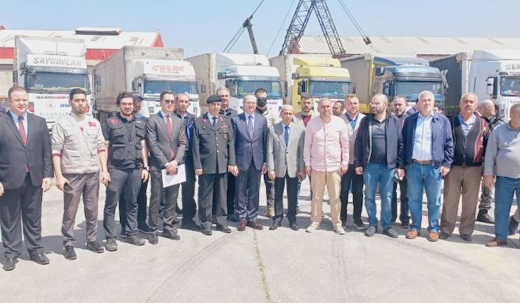 950 tons of flour and other foodstuffs  lands at Tripoli port from Turkish NGOs