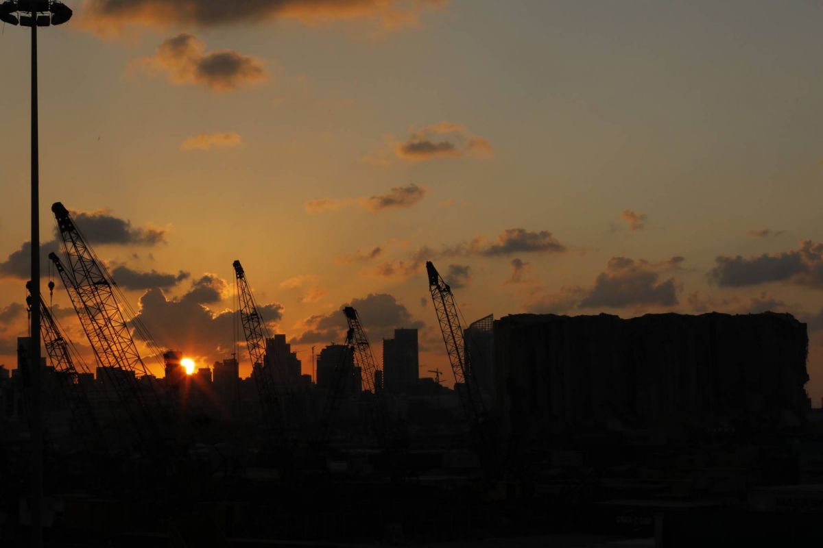 N’oublie pas de prendre une photo du soleil pour moi