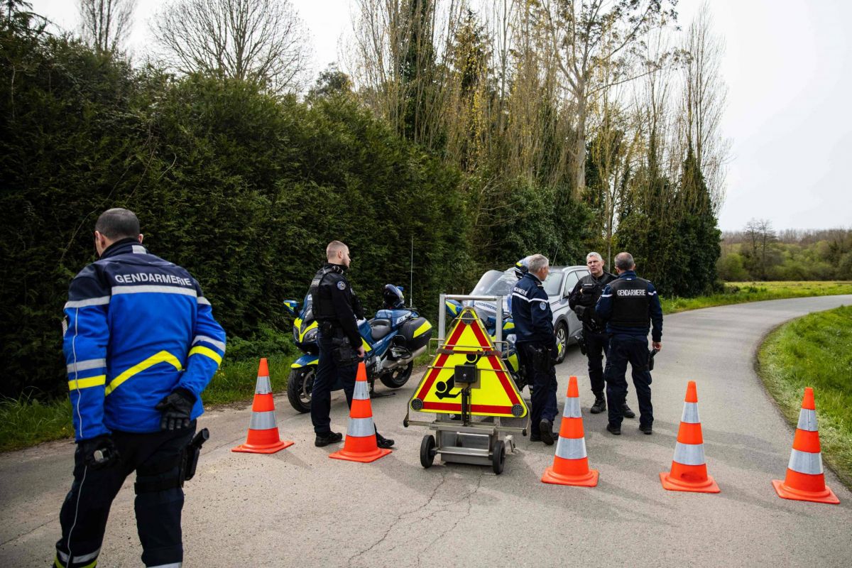 Crash d'un avion de tourisme au décollage, trois morts
