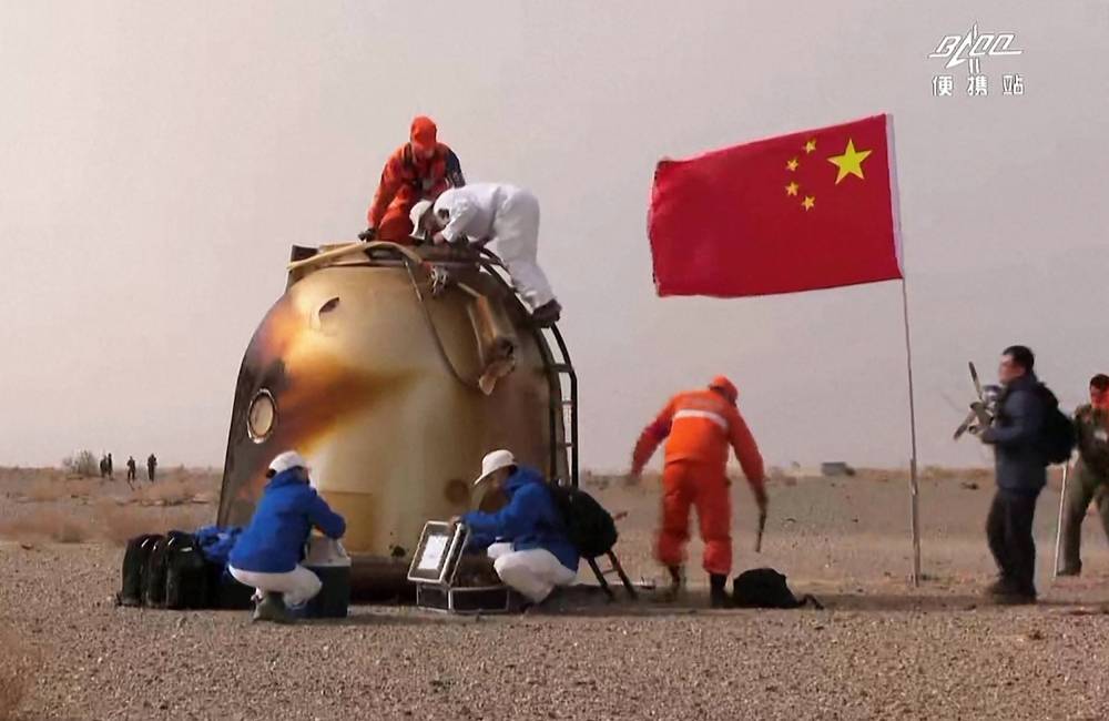 Trois Chinois de retour d'un séjour record dans l'espace