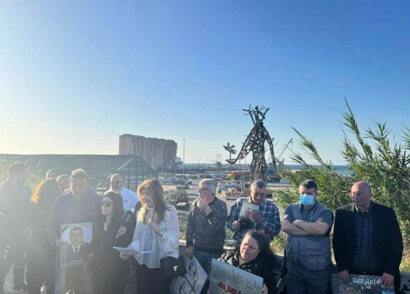 Port victims' families protest against planned silo demolition Port victims' families protest against planned silo demolition