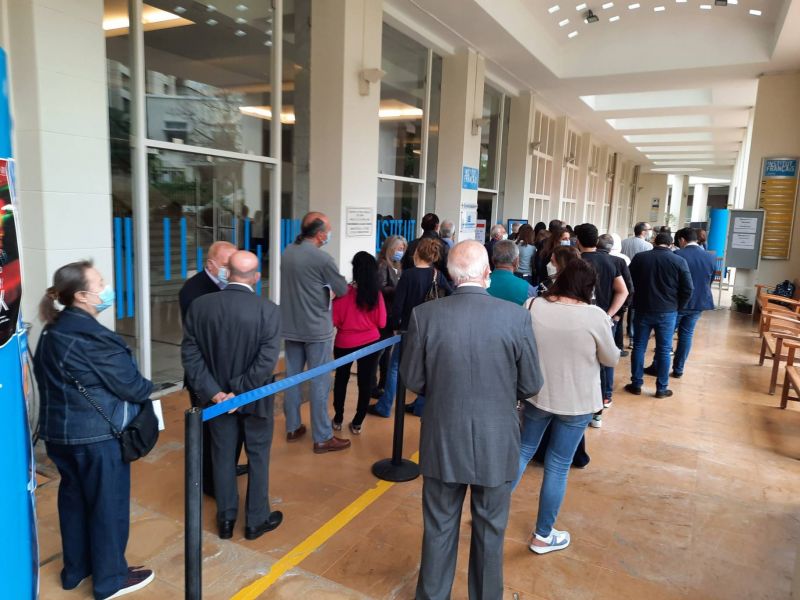Forte affluence dans les bureaux de vote au Liban pour le 1er tour de la présidentielle française