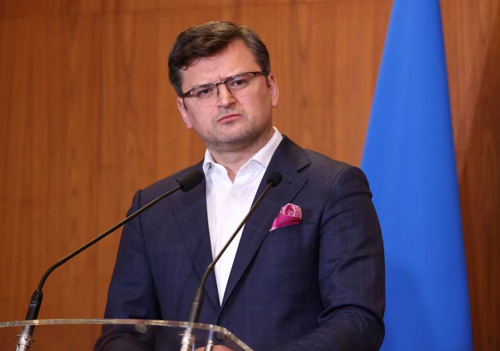 L'Ukraine demande à l'OTAN des armes 