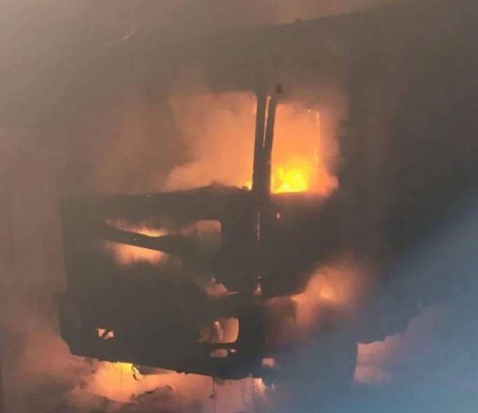 Weapons fired and trucks burned in vendetta outside Nabatieh