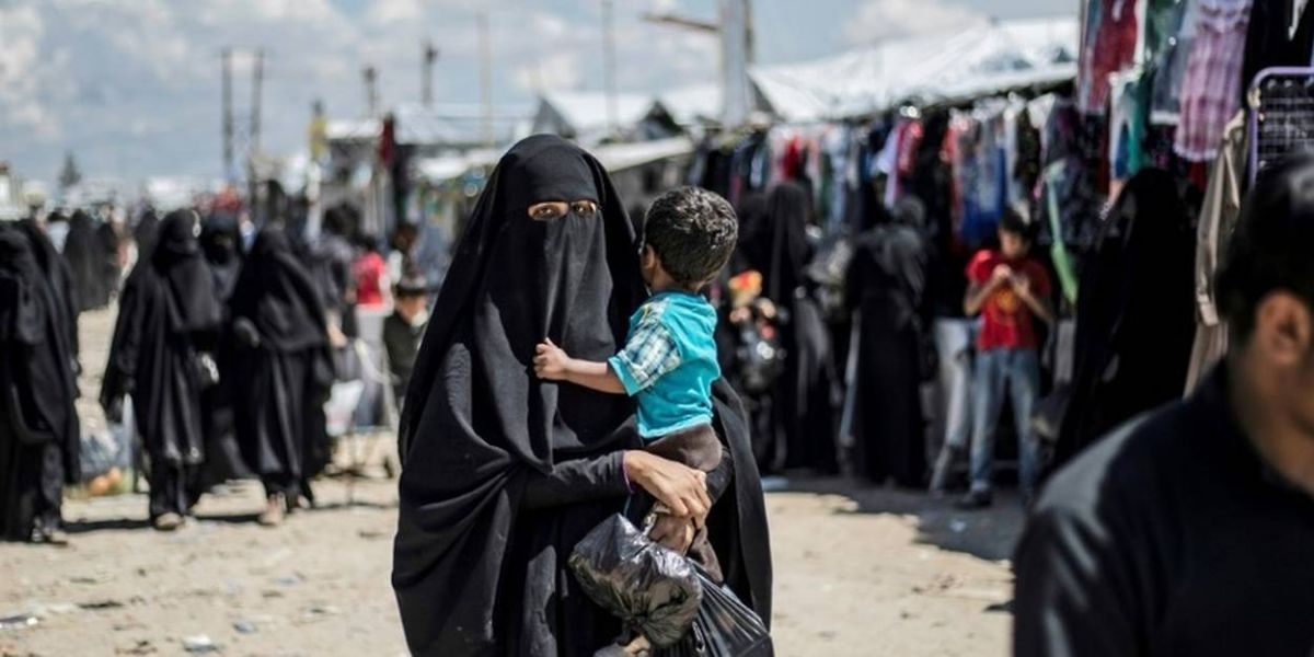 Enfants de jihadistes : leurs familles appellent Macron à les rapatrier