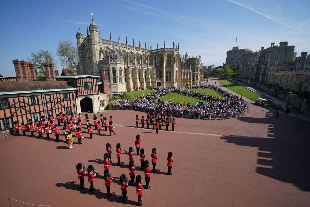 La reine Elizabeth II fête ses 96 ans dans l'intimité